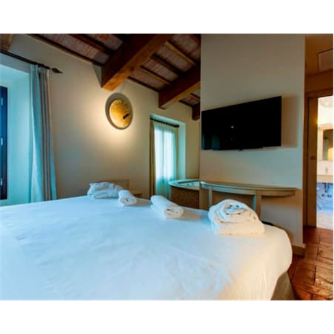 Estadia de Luxo com Spa e Massagem - Oste del Castello 4*nnCaracteres: 55
