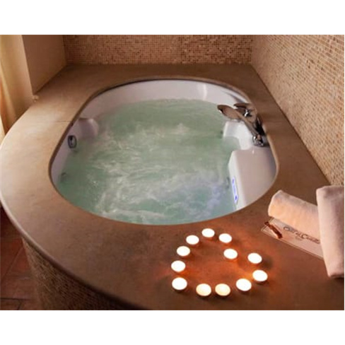 Estadia de Luxo com Spa e Massagem - Oste del Castello 4*nnCaracteres: 55