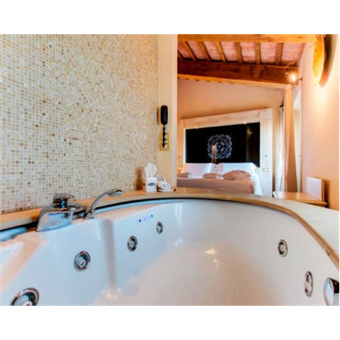 Estadia de Luxo com Spa e Massagem - Oste del Castello 4*nnCaracteres: 55