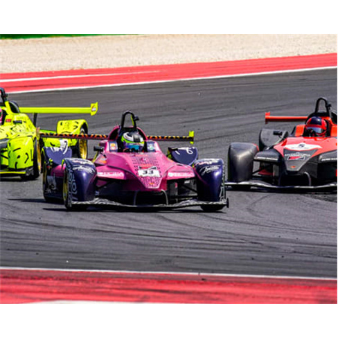 Experiência de Luxo: Wolf Thunder e Simulador F1 + Almoço em França