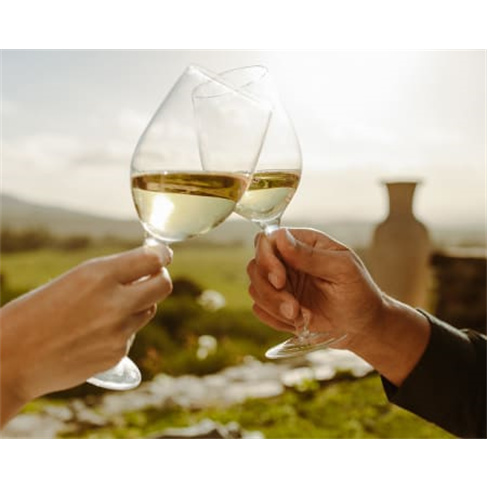 Estadia de Luxo: Jacuzzi Privado em Oste del Castello 4* + Tour Vinhos | 1 Noite