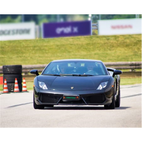 VIP: Adrenalina em Ferrari F458 e Lamborghini Gallardo | 2 Voltas cada