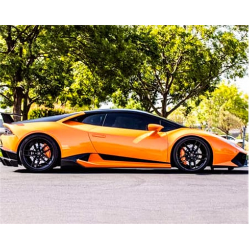 Aluguer VIP de Lamborghini Huracán Spyder por 6 ou 8 Horas - Suíça Exclusiva!