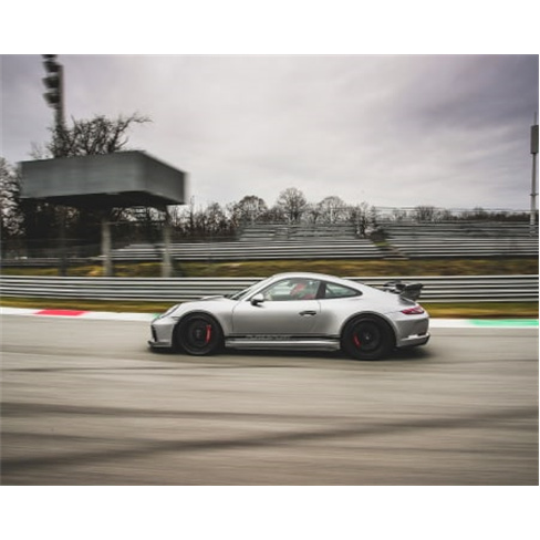 Ao Volante de um Porsche 911 GT3 - 2 Voltas em Vallelunga! (66 caracteres)