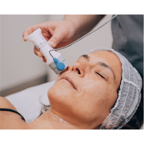 Tratamento de Eletroestética em 8 Locais à Escolha | Wells Estética.