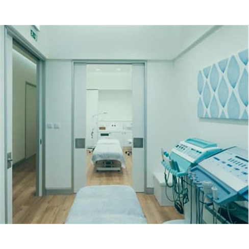 Depilação Laser Homem: Costas em 8 Clinicas Wells - Marque Já! (60 caracteres