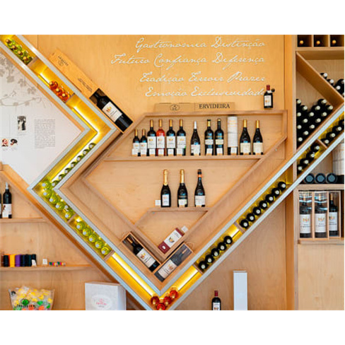 Prova Vinhos Lusitanos com Degustação Alentejana p/ Dois | 4 Locais à Escolha