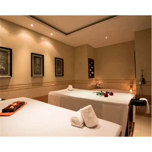 Spa de Luxo na Madeira: Circuito de Águas & MassagemnnTotal de caracteres: 45