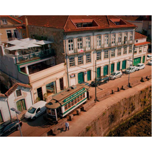 Bilhete Família para Cinema 5D em Porto e Vila Nova de Gaia - Look at Porto