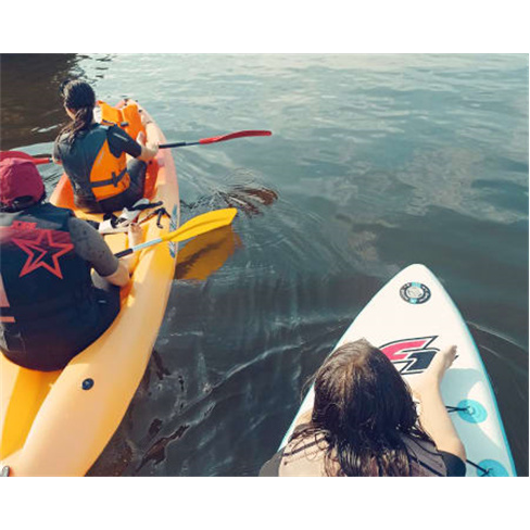 Descobre o Douro: Kayak ou Stand Up Paddle para 2 | 2h | Porto. (63 caracteres)