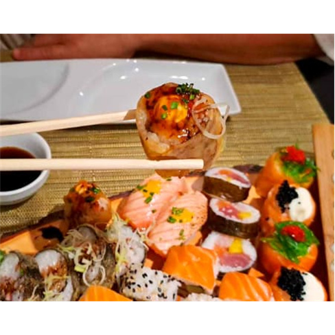 Sushi, Sashimi, Vinho p/ 2 | Yukimura - Lourinhã/TorresnnTotal de caracteres: