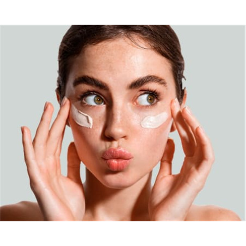 Spa Facial com Esfoliação & Hidratação + Chá Aromático | Espinho para 2
