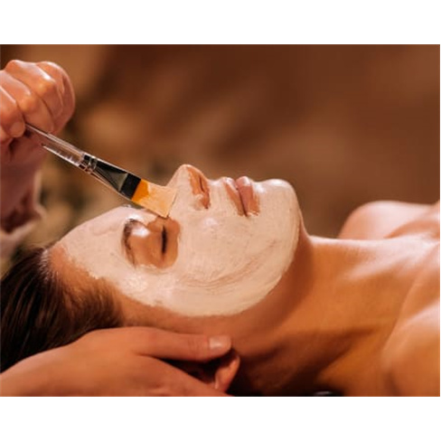 Pele Hidratada e Luminosa! Limpeza de Pele no Centro de Estética - Braga.