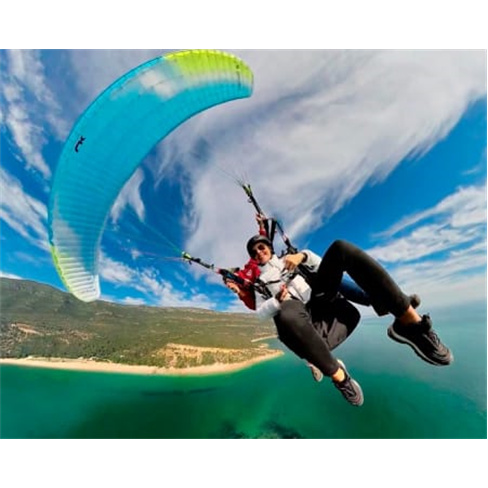 Voo em Parapente Bilugar c/ Campeão Nacional + Vídeo | S. Martinho