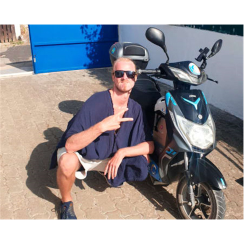 Aluguer de Scooter | WaveRent - Ericeira
