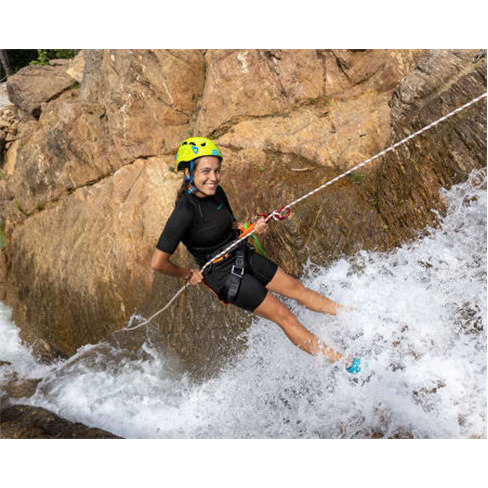 Parque de Aventuras Pena | Canyoning com Rapel | Diversão em Vila Real