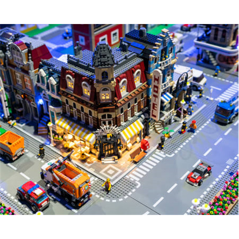 Visita a Bricksópolis: Mini-Cidade LEGO®! Bilhete Adulto Dino Parque Lourinhã