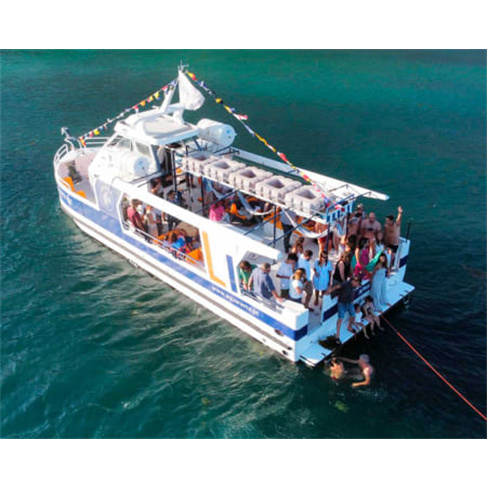 Descubra o Aquarama em Sesimbra com Passeio Submarino - Bilhete Adulto +12 anos