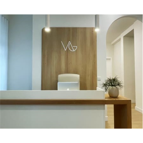Massagem à Escolha na VMAG Clinic | 1 Sessão, 50 Minutos.