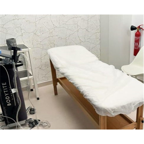 Manicure e Pedicure com Gelinho | Clínica NOW - Cascais