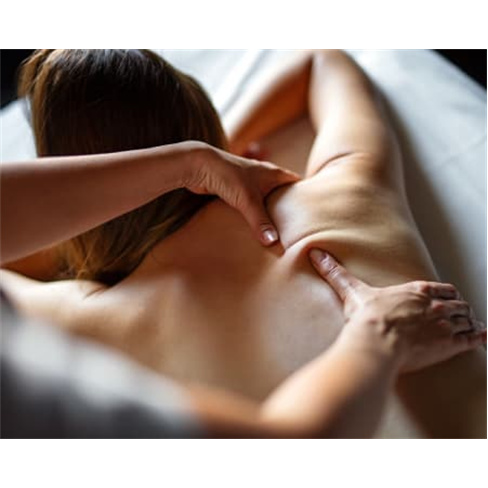 Massagem à Escolha | 1 Sessão | Metamorfose Estética - Amora