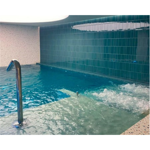 Spa de Luxo no Porto: Massagem e Circuito de Águas!
