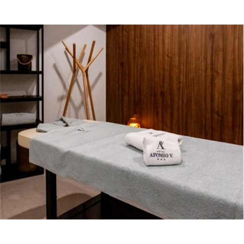 Ritual Quinto Spa em Aveiro: Circuito Spa, Massagem ou Flutuário para 2 Pessoas