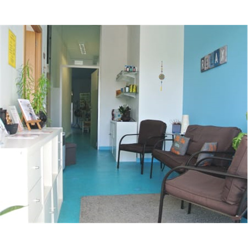 Massagem à escolha com pedras quentes em Cascais | 1 pessoa | 50 min.