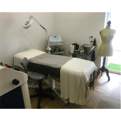 Spa Rosto Gernetic® c/ Peeling na CM Clínicas | Alvalade