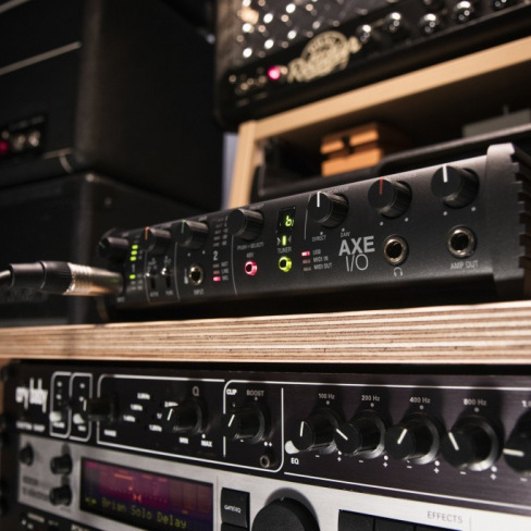 IK Multimedia - Interface AXE I/O