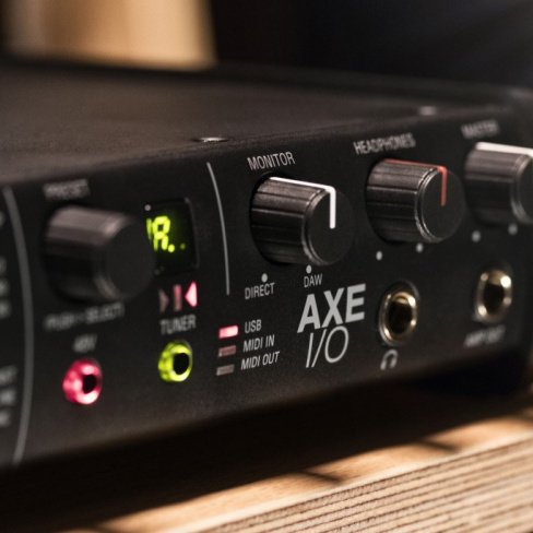 IK Multimedia - Interface AXE I/O