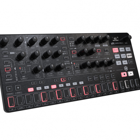IK Multimedia - Sintetizador UNO Synth Pro X