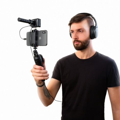 IK Multimedia - Microfone iRig Mic Video