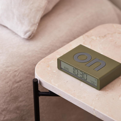 Lexon - Despertador FLIP Classic (khaki)