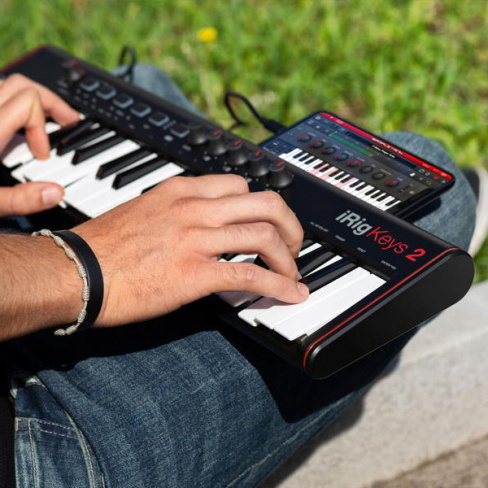 IK Multimedia - Teclado iRig Keys 2