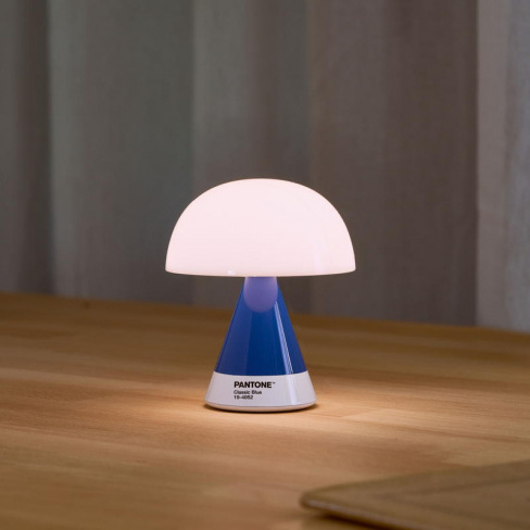 Lexon - Candeeiro Mina M (Pantone blue)