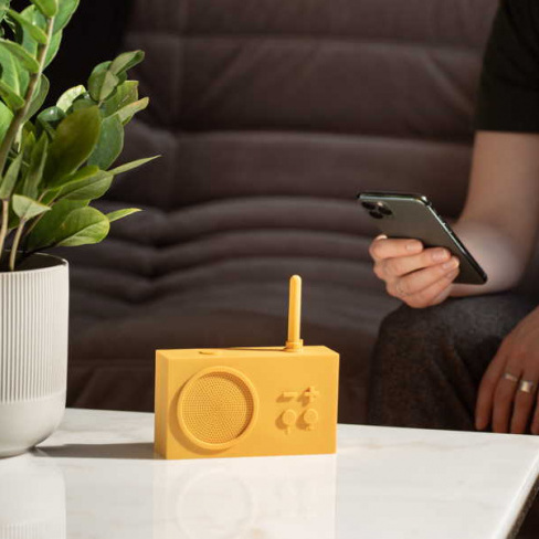 Lexon - Rádio FM Tykho 3 (yellow)