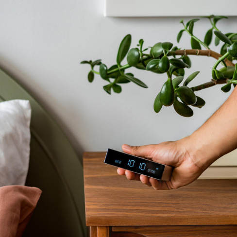 Lexon - Despertador FLIP Premium (gold)