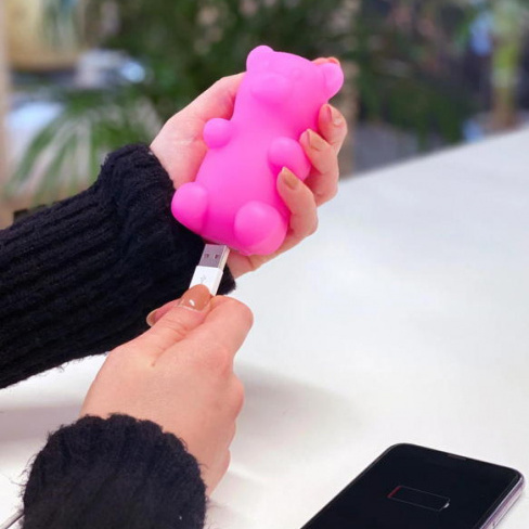 Mojipower - Battery 4500 mAh (gummy bear pink)