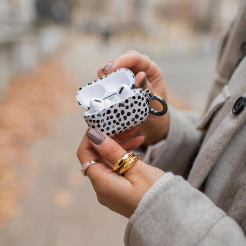 Burga - Bolsa para Airpods 4 (almond latte)