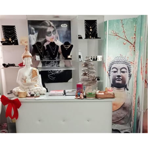 Limpeza de Pele com Extração + Mini Massagem Facial | 1 Hora | Porto