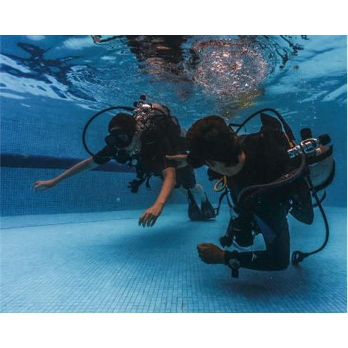 Batismo de Mergulho em Piscina em Peniche | JustDive