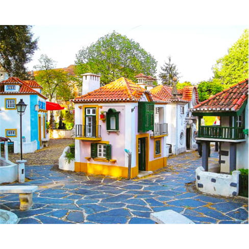 Descubra Portugal dos Pequenitos em Coimbra | Bilhetes para toda a família!