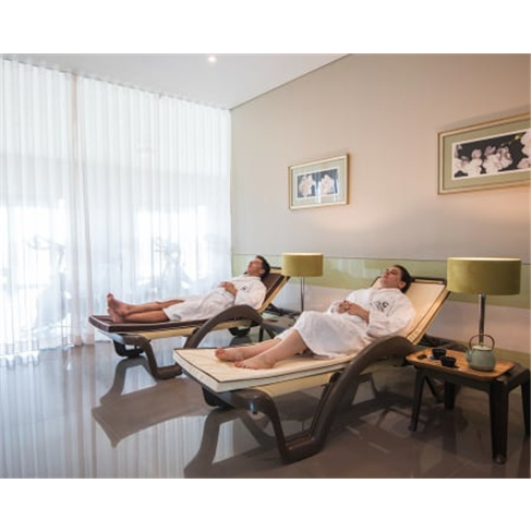 Satsanga Spa Sintra 5*: Massagem a 2 + Ritual Banho Casal + Circuito Spa