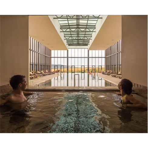 Satsanga Spa Sintra: Massagem a Dois + Banho em Casal (45 caracteres)