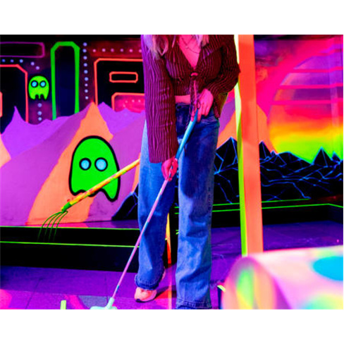 Mini Golfe Indoor | Minigolf Porto Bilhete de Adulto (+ 12 Anos) + Cocktail