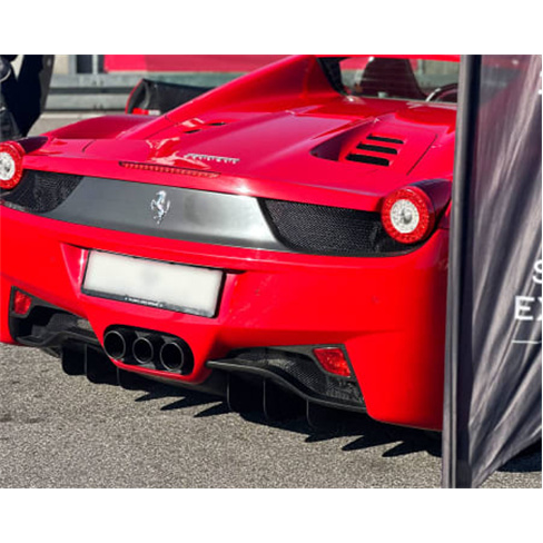 Conduza um Ferrari 458 Spider no Circuito de Serpa | 3 Voltas (75 caracteres)