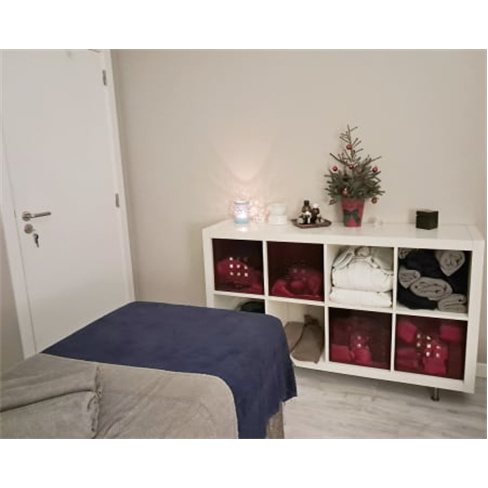 Massagem com Óleo de Vela Aromática no Acqua Lisboa City Spa, Templo dos Deuse