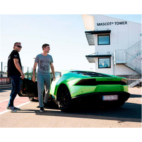 Conduza um Lamborghini Huracán em Serpa | 1 Volta | Imperdível