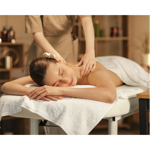 Massagem Relaxante com Velas Quentes - Vanessa Carvalho